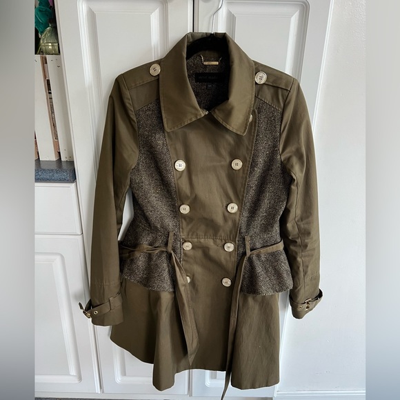 Steve Madden Peplum coat size Medium - Picture 3 of 9